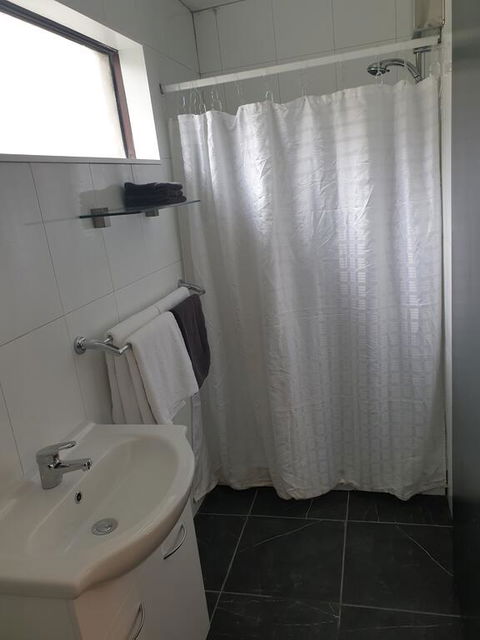 Budget On The Lake - Northern Rivers Accommodation 3