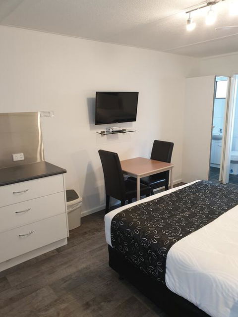 Budget On The Lake - Northern Rivers Accommodation 0