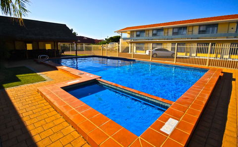 Bunbury Motel - Northern Rivers Accommodation 0