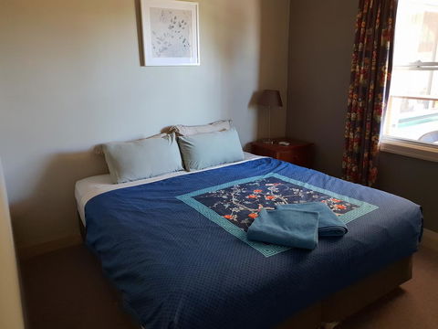 Bunbury's Most Convenient Location - Unit 2 - Northern Rivers Accommodation 3