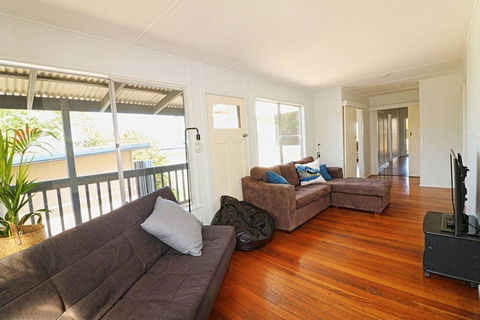 Bungo Beach House - Pet Friendly Home - Northern Rivers Accommodation 3