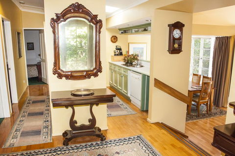 Bygone Beautys Cottages - Bronte Cottage - Northern Rivers Accommodation 2