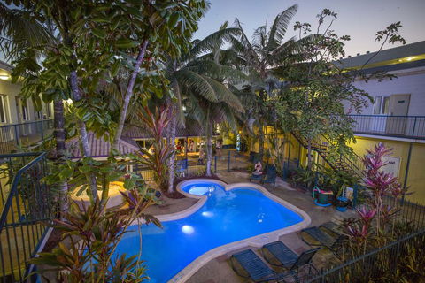 Cairns Central YHA - Northern Rivers Accommodation 0
