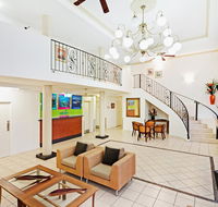 Cairns Queens Court - Northern Rivers Accommodation