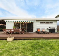 Callala Dreaming - mid century beach house - Northern Rivers Accommodation
