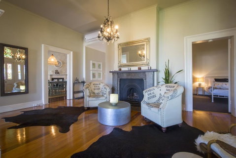Camellia Cottage - Northern Rivers Accommodation 1