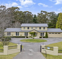 Camelot - superbly proportioned and ideally located - Northern Rivers Accommodation