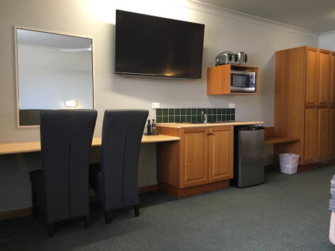 Cannon Park Motel - Northern Rivers Accommodation 3