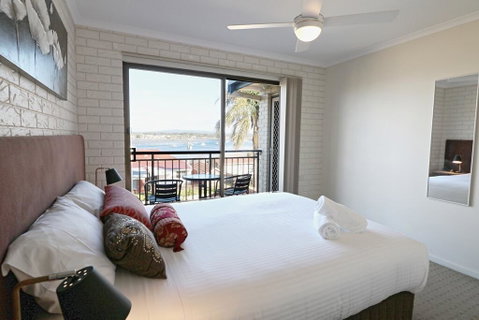 Capri Apartments - Northern Rivers Accommodation 1