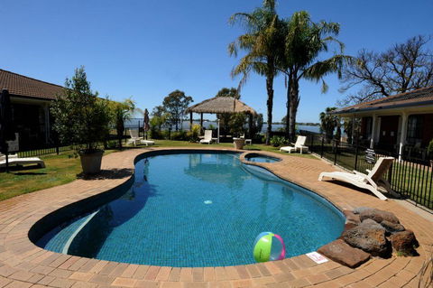 Capricorn Motor Inn - Northern Rivers Accommodation 1