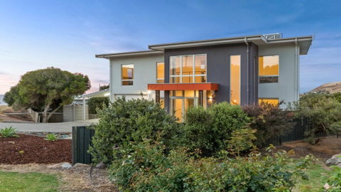 Carrickalinga Shores - 35 Solitude Drive - Northern Rivers Accommodation 1