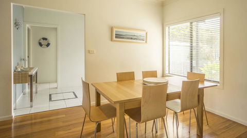 Carroll Ave 76 - Northern Rivers Accommodation 0