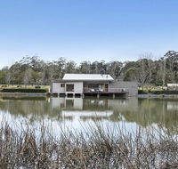 Casa sul lago - quite simply a very special place - Northern Rivers Accommodation