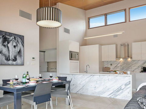 Casa Sul Lago - Quite Simply A Very Special Place - Northern Rivers Accommodation 3