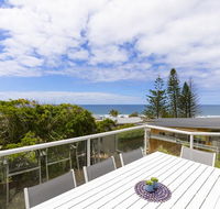Casual Hamptons living Sunshine Beach - Northern Rivers Accommodation