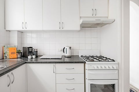 Centennial Park Apartment A Boundary Throw From The SCG - Northern Rivers Accommodation 2