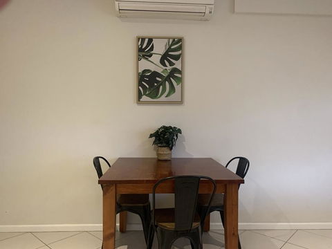 Central Armidale 2-Bedroom Apartment - Northern Rivers Accommodation 3
