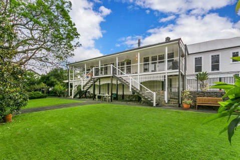 Charlotte's Web - Northern Rivers Accommodation 2