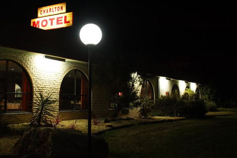 Charlton Motel - Northern Rivers Accommodation 1