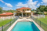 Book Thornlands Accommodation Vacations Northern Rivers Accommodation Northern Rivers Accommodation
