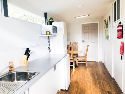Charming Cottage Cessnock Hunter Valley - Northern Rivers Accommodation 2