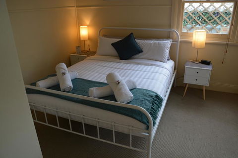 Charming Miners Cottage In The Hip City Of Geelong - Northern Rivers Accommodation 0