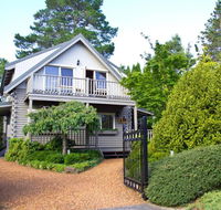 Cherry Cottage - Leura - Northern Rivers Accommodation