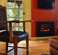 Circa Red London Daylesford - Northern Rivers Accommodation