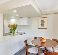 City apartment at College St - Northern Rivers Accommodation