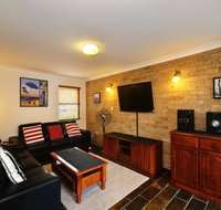 Close To The Main Surf Beach - Northern Rivers Accommodation