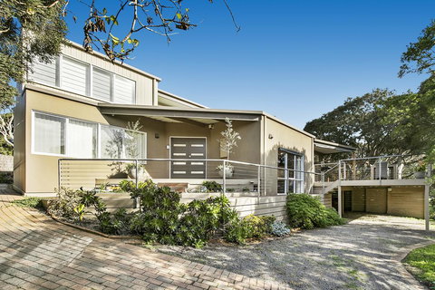 Cloud Nine - Northern Rivers Accommodation 0