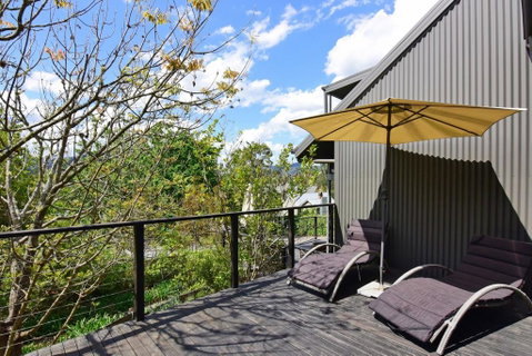 Cloudsong Chalet 2 - Close To The Village Centre! - Northern Rivers Accommodation 1