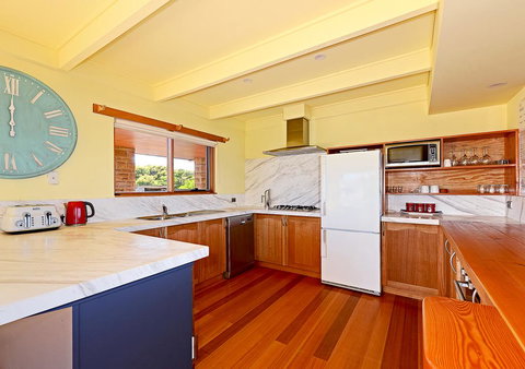 Cloudy Bay Villa - Northern Rivers Accommodation 2