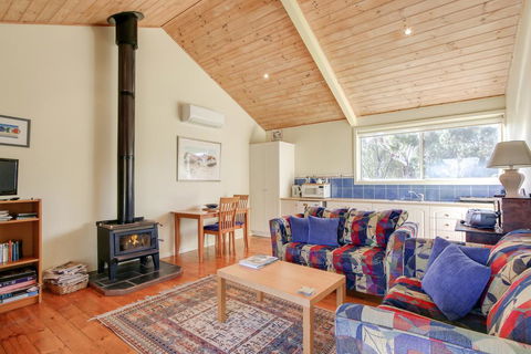 Clovelly Cottage - Northern Rivers Accommodation 2