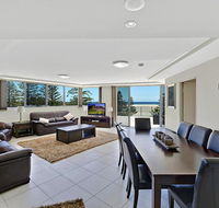 Coast Luxury Apartment Penthouse 23 - Northern Rivers Accommodation
