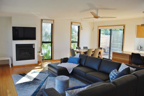 COASTAL BEAUTY ON BRUCE - Northern Rivers Accommodation 3
