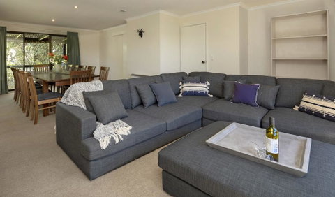 Cobbon Retreat - Northern Rivers Accommodation 0