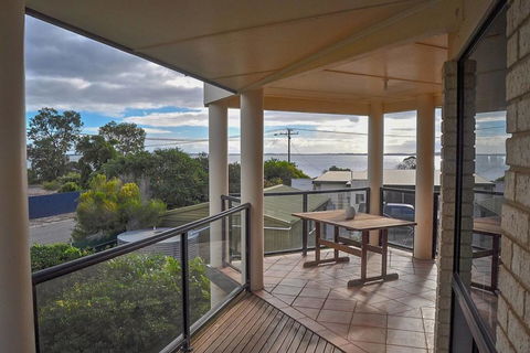 Coffin Bay Retreat - Northern Rivers Accommodation 1