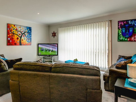 Colonnades - Northern Rivers Accommodation 2