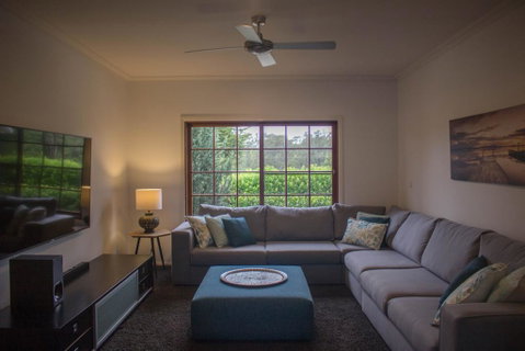 Colorado - Beauty Nestled In The Heart Of Bonville - Northern Rivers Accommodation 1