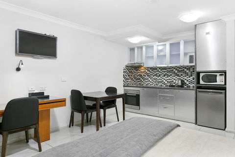 Comfort Inn & Suites Burwood - Northern Rivers Accommodation 3
