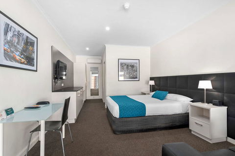 Comfort Inn & Suites Manhattan - Northern Rivers Accommodation 0