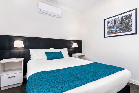 Comfort Inn & Suites Manhattan - Northern Rivers Accommodation 2