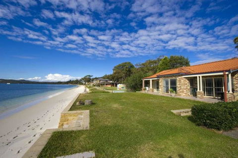 Cook St 4 - Salamander Bay - Northern Rivers Accommodation 0