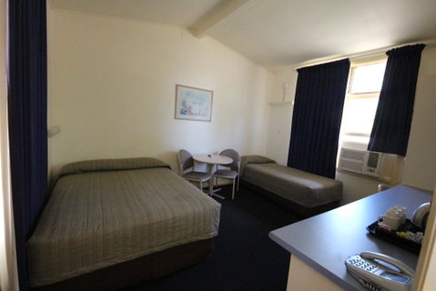 Coolabah Motel - Northern Rivers Accommodation 2