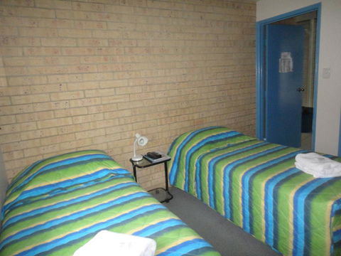 Coolum Budget Accommodation - Northern Rivers Accommodation 1