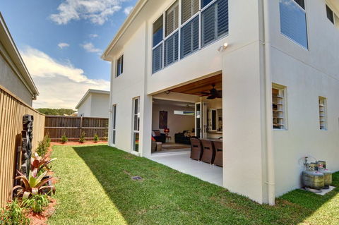 Coolum Street 41, Dicky Beach - Northern Rivers Accommodation 0