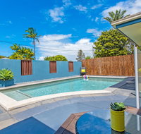 Coolum Waves Pet Friendly Holiday House - Northern Rivers Accommodation