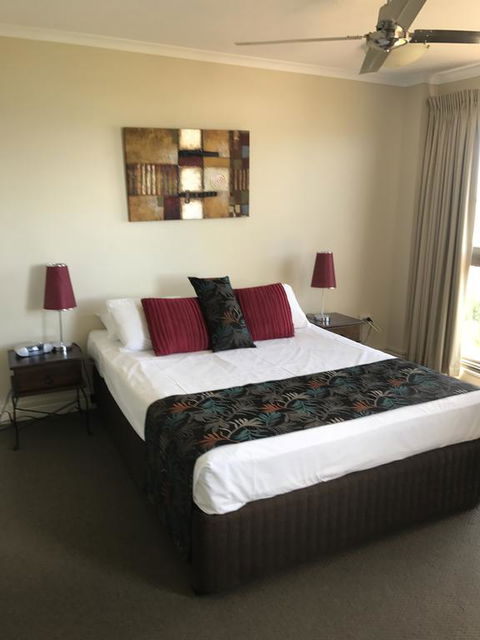 Coral Towers Holiday Suites - Northern Rivers Accommodation 3