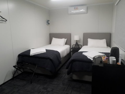 Cornwall House Accommodation - Northern Rivers Accommodation 1